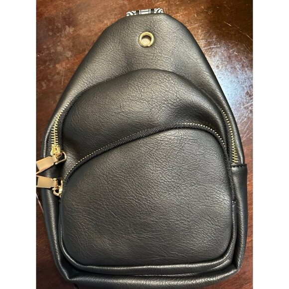 Black Faux Leather Sling Bag - New - Picture 2 of 5